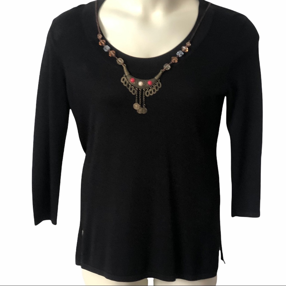 Joseph A women’s black long sleeve sweater with attached Aztec necklace Size L